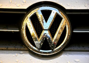 Volkswagen a lansat două SUV-uri electrice în China. Producătorul auto vrea să fie rival cu Tesla